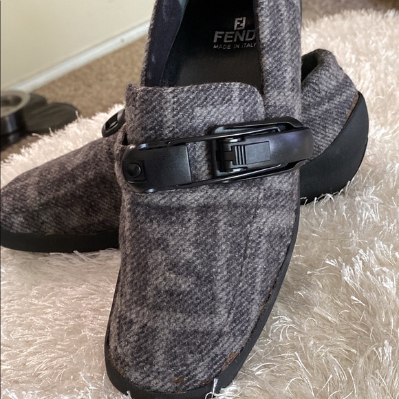 Authentic Fendi loafers shoes - Picture 3 of 10